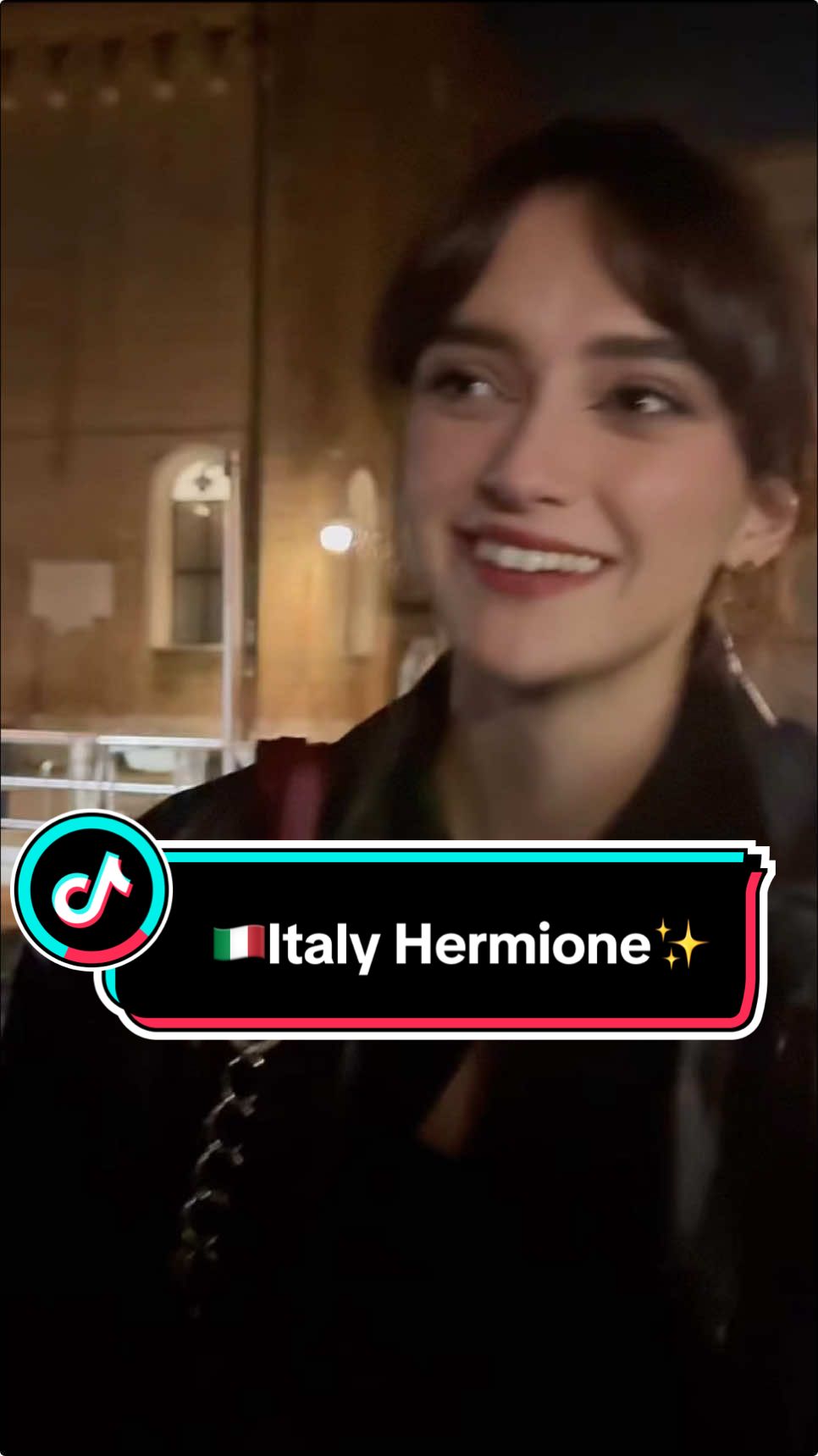 🇮🇹Italy Hermione✨ #qingqingintheuk #lucyinuk #fyp #fypシ #takeavedio #handsome #guy #boy #man #mytype #londonlife #schoollife #learningenglish #street #challege #dayinmylife #harrypotter #hermione #italy #beauty #beautiful #girl 