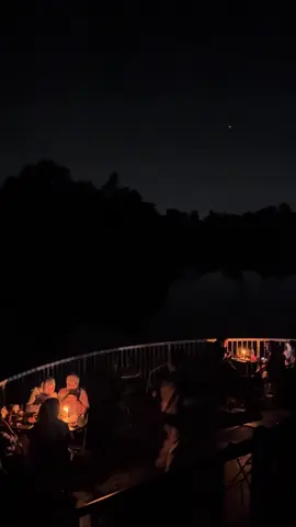 Tiba-tiba Hallowen versi@Sky Lake 😅#sulawesitenggara #kendari #danau #hallowen 
