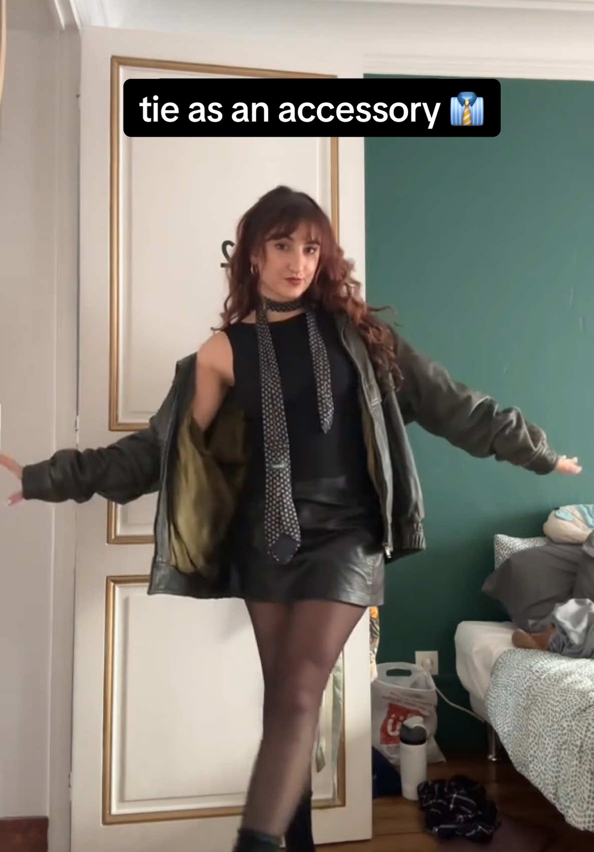#onthisday another paris throwback bc i just bought my tickets for april YAYAYY #stylingideas #fitcheck #stylingoutifts #styleinspo #pinterestaesthetic #pinterestoutfit #ootdfashion #fallstyle #falloutfits #fallfashion #miniskirt #miniskirtoutfit #maximaliststyle #everydaystyle #outfitideasforyou 