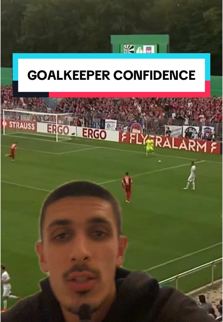 #duet with @ this is the best distribution i’ve ever seen from a goalkeeper… His confidence and courage to play all different types of passes is astounding 😮 If you want to play with confidence like this, wait til the end of the video…