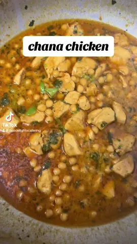 Chana chicken recipe 🥘 #fyp #foryou #makemefamous #chicken #chana #desifood #Recipe #pakistan #glasgow #desidelightscatering 