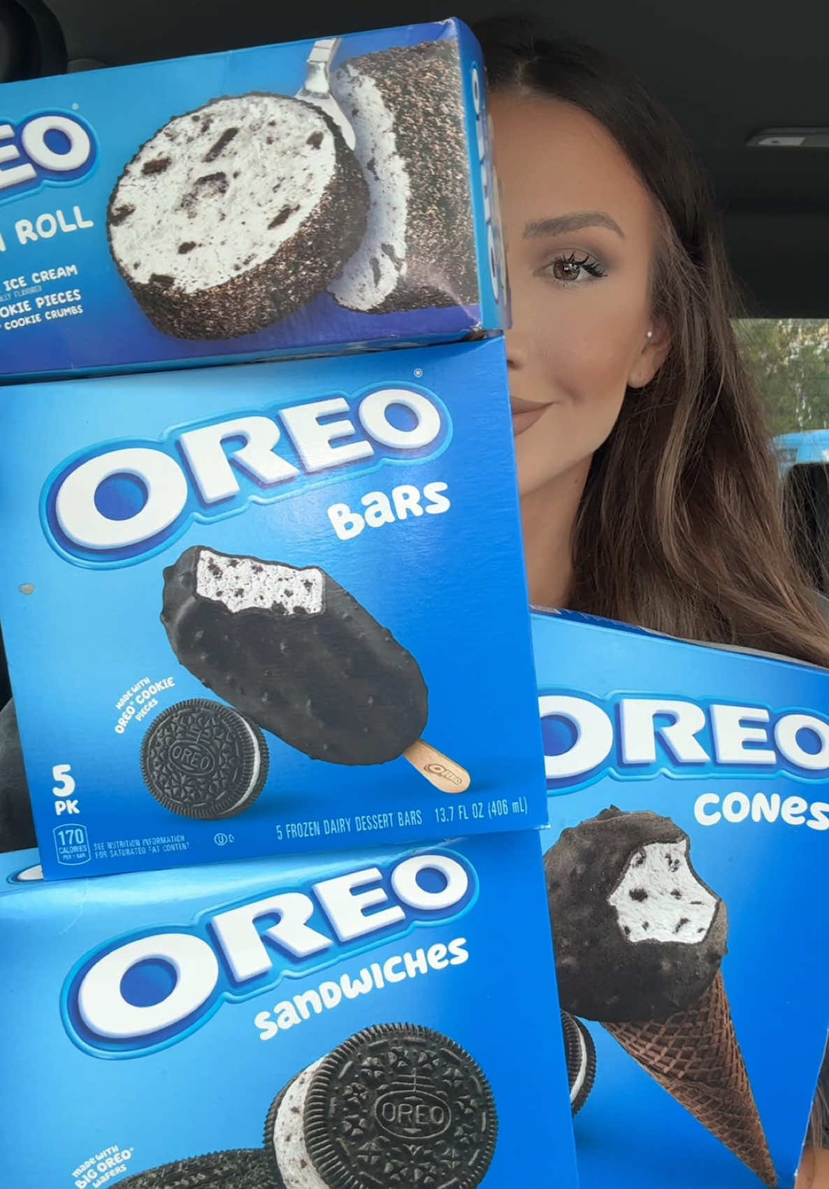 Oreo ice cream variety 🥛😛#oreo#oreoicecream #icecream #asmr #food #mukbang #eating #treats #yummy #chocolate #sweets #crunchy #crispy 