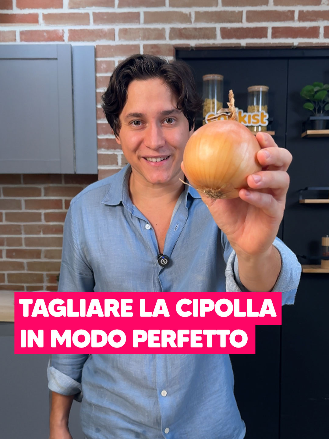 Segui👉 @cookist per altri trucchetti utili come questo Vuoi tagliare la cipolla in modo perfetto in meno di 1 minuto?🧅😯 🧑‍🍳Ci pensa il nostro @micheleghedo a farci vedere come fare! #cookist #cipolla #cometagliarelacipolla #trucchettoincucina #trucchettoutile