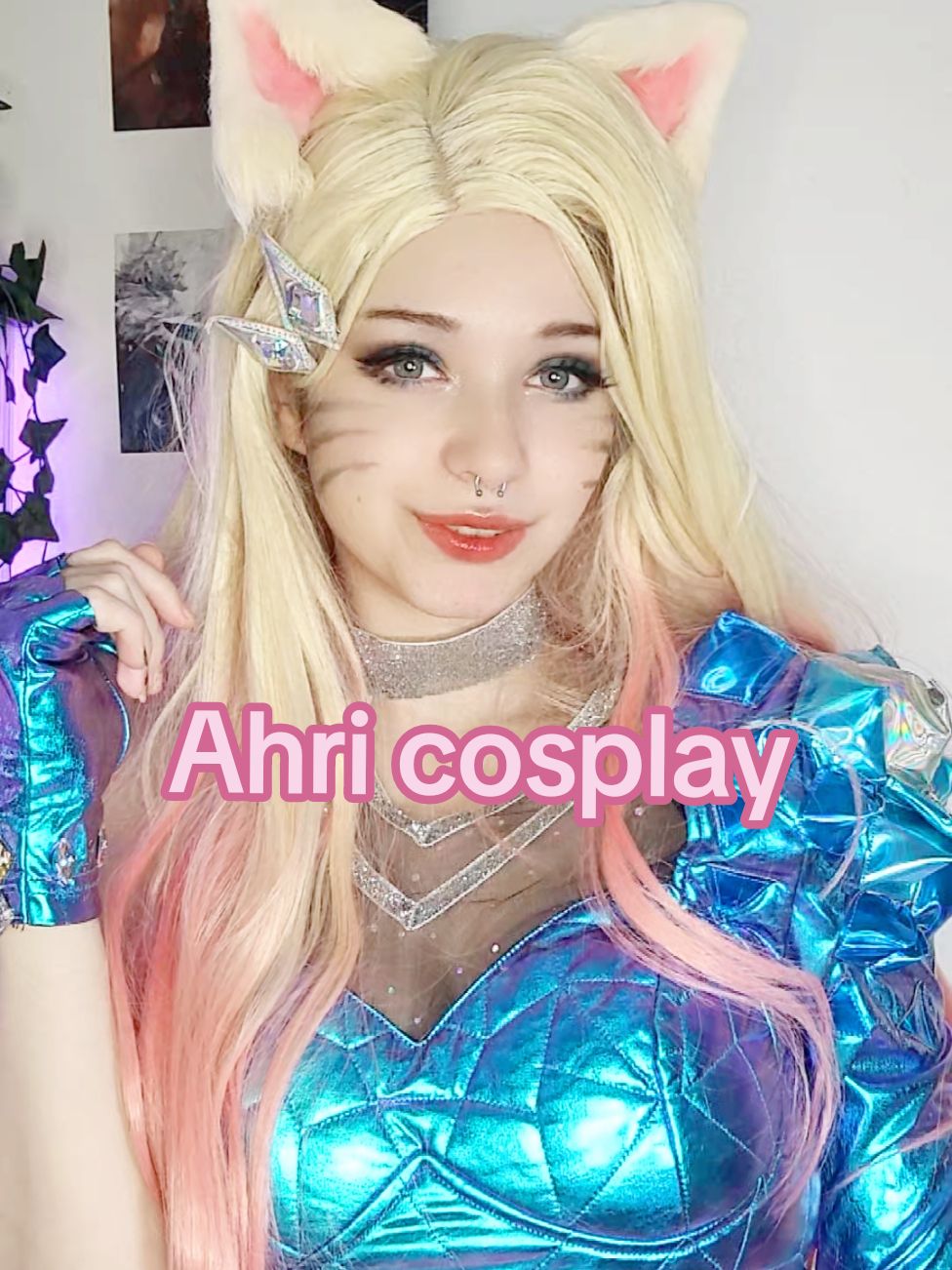 Im so excited for arcane tomorrow ahhhh 🦊#cosplay #kdaahri #kdacosplay #leagueoflegendscosplay #ahricosplay #ahri #leagueoflegends