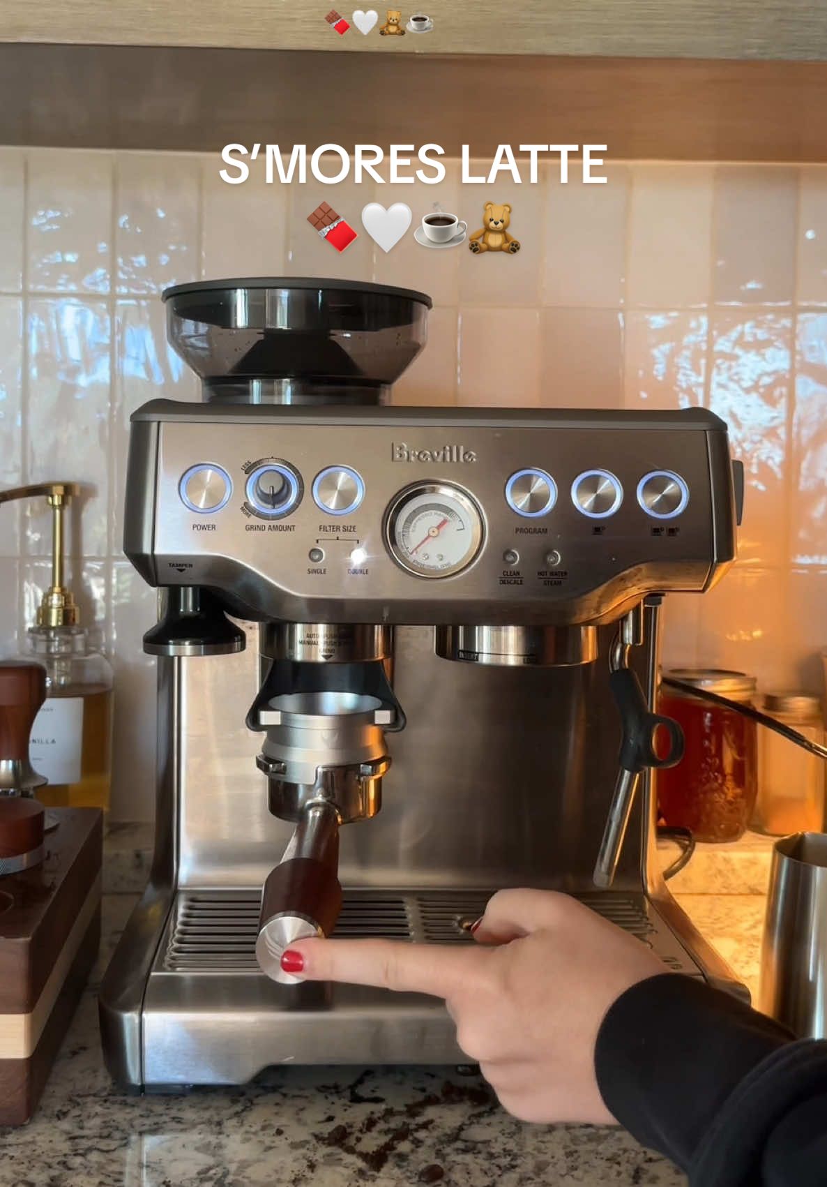 was delish @Makenzie !! #coffeebarathome #coffeetiktok #breville #brevillebaristaexpress #latte #latteathome #smoreslatte #holidaycoffee #christmaslist #fyp #coffeebardiy #espressomachine 