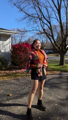 🎁 If you’re looking for a cozy and stylish sweater for fall and winter, @yesnofashion1 has you covered!  Their cotton-wool blend cardigans are soft and lightweight, perfect for layering or wearing solo on chilly days. I love the variety of colors and patterns, from bold graphics to festive snowman prints—ideal for the holiday season! The oversized fit is super flattering on all body types, adding a relaxed, effortless vibe to any outfit. Plus, these cardigans are so versatile; you can dress them up or down with jeans, pants, or even over a skirt or a dress. 👉Just a heads-up: they’re hand wash only, but totally worth it for the comfort and quality. #YESNOfashion #fashion #sweater #cardigan #soft #comfy #colorful #warm #beautiful #dailyfashion #yencywood #gifted #collab #reviews 