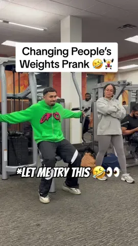 Did I Impress Her? 🤣🥰 #fyp #prank #fypシ #foryoupage #gym #GymTok #lol 