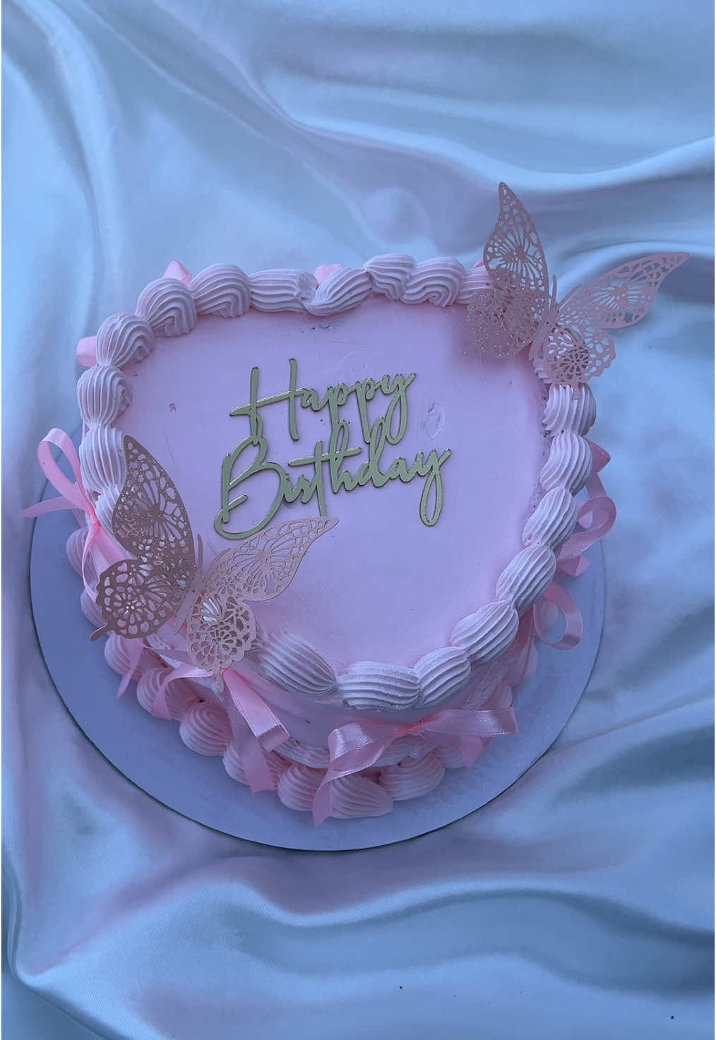 Soo obsessed with this cake I made today💗🎀✨ #baker #BakeWithMe #cake #girlythings #girlygirlaesthetic #girlygirl #pink #birthday #birthdaycake #girlygirls #butterfly #pinkcake #girlybirthday #foru