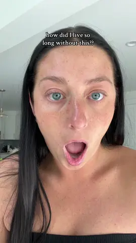 don’t let this sell out before you get your shade!!! #darkcircles #eyes #makeup #eyebag #cccorrector #tarte #tartecosmetics @tarte cosmetics #ttslevelup #viral #makeuphack #trippinwithtarte #tiktokshopblackfriday  #tiktokshopcybermonday 
