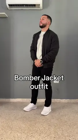 Bomber Jacket outfit⚫️ . . #OOTD #modamasculina #bomberjacket #puertorico #mensfashion 