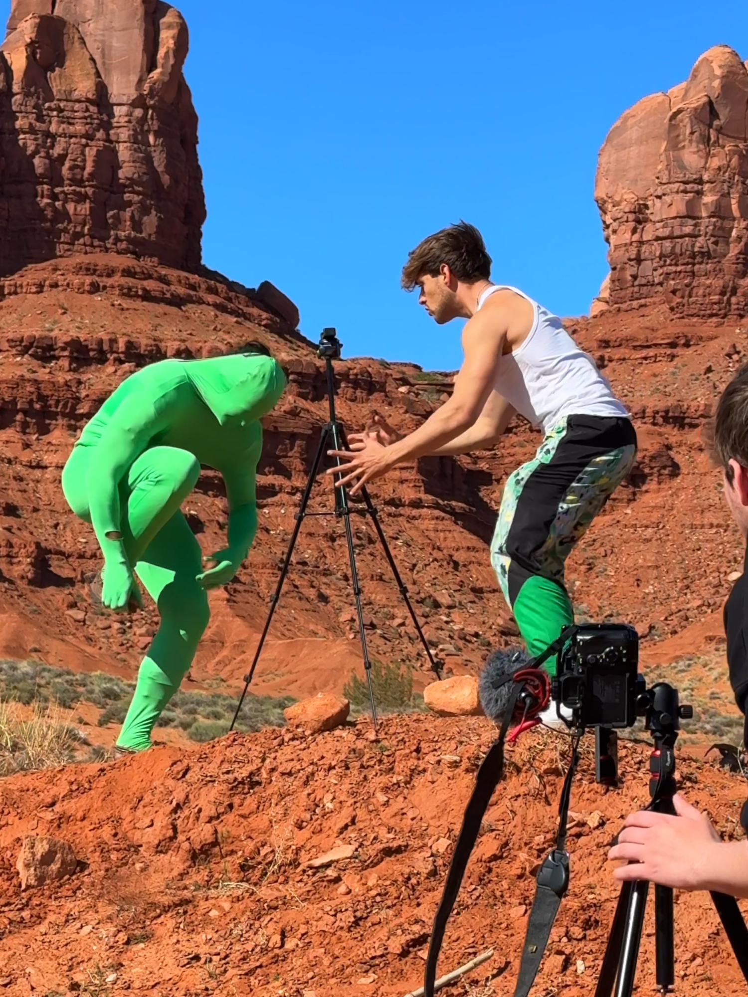 Pt.1 Backstage of the next video! No green screen man was harmed in the making of this video, maybe 😂 Ready for the final result? 😎 #faffapix #backstage #vfx