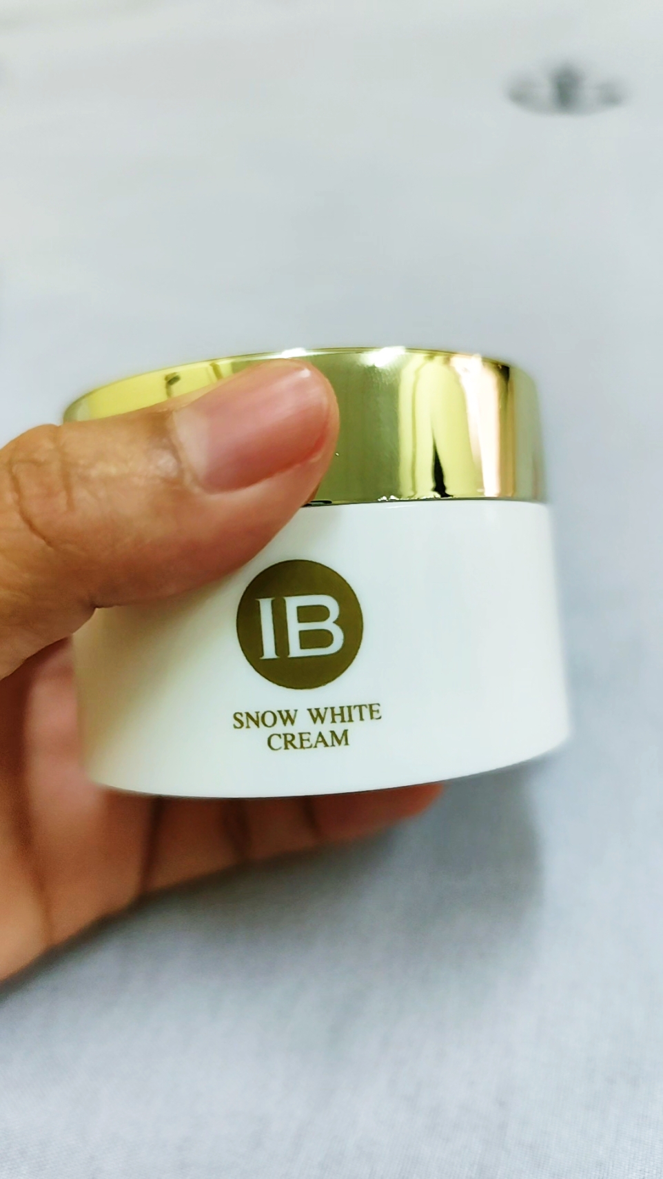 #ib #snowwhite #cream #face #safe #cosmetics #skin #skincare #skincareroutine #skincaretips #women #daily #DailyRoutine #facecare #facecareroutine #tiktokครีเอเตอร์tiktokthailand #ปักตะกร้าเปลี่ยนชิวิต#ของมันต้องมี #tiktokshopครีเอเตอร์ #tiktokshop1111ลดอลังแห่งปี #homzean #nangannann #tiktok #LearnOnTikTok #duet 