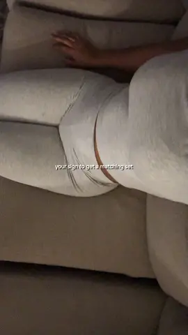 pretty girls wear matching sets ☺️🎀🫧 #CapCut #yogapants #fypシ #match #matchingoutfits #aesthetic #prettygirls #prettygirl #viralvideo #viralmatchingset #viralvideos #tiktokshop 