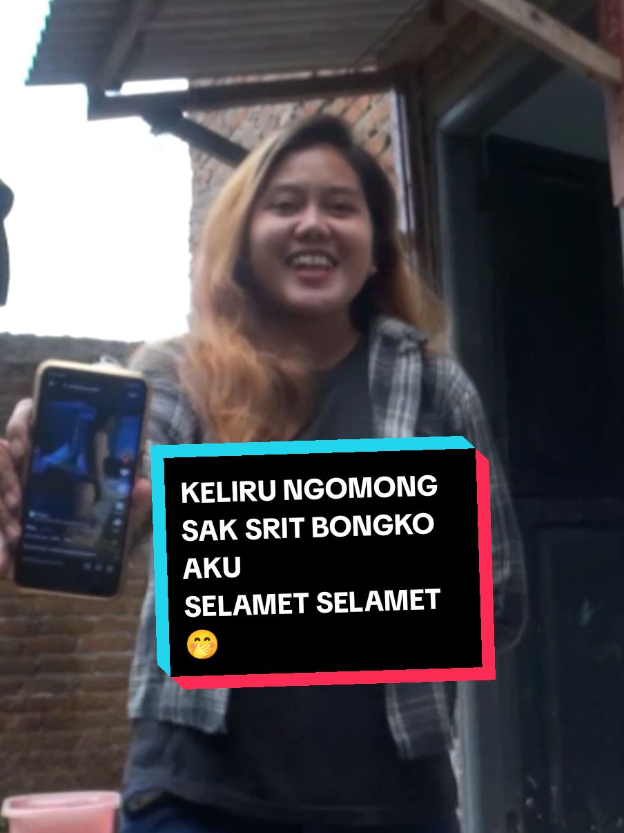 kliru ngomgong titik mampus aku#kecirit #mojokerto #pasutritiktok #comedy #fyp #geger #lucu #ngakak #videoviral 