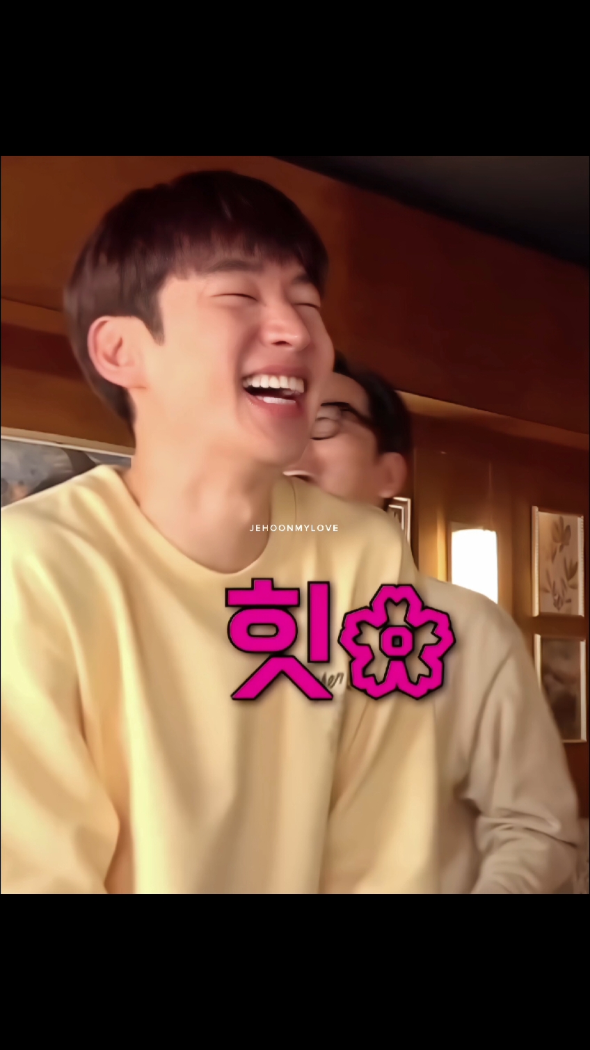 aroma minyak telon & bedak bayiknya kuat banget 👶🏻❤✨ #leejehoon #이제훈 