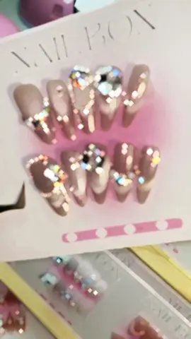 Có giỏ nha mấy chị em#trùmnailbox #xuhuong #nailthietketheoyeucau #mónggiaxinh 