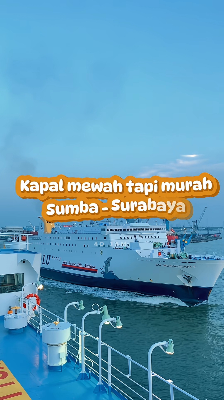Pengalaman baru, naik kapal dharma kartika dari waingapu ke surabaya selama 40 jam. Di kapal telah dilengkapi fasilitas seperti musholla, tempat karaoke, barbershop, gym, mini soccer, restautant, swalayan fan buat yang bawa anak ada playground juga. Buat teman-teman yang mau liburan ke sumba tapi terkendala ongkos pesawat yang mahal, naik kapal bisa jadi pilihan karena lebih hemat biaya. Di perjalanan kita juga disuguhkan pemandangan laut dan jejeran pulau-pulau dan juga bisa lihat gunung rinjani. Jadi, buruan coba!!! #fyp #xyzbca #travelling #ship #kapal #surabaya #lombok #waingapu #kupang 