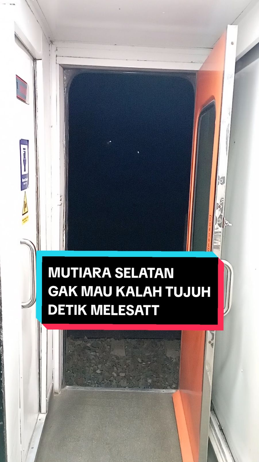 HANYA TUJUH DETIK  MUTIARA SELATAN MELESAAAT#masukberanda #fyp #keretaapikita #TikTokLIVE #kai121 #LIVEFest2024 #influencer 
