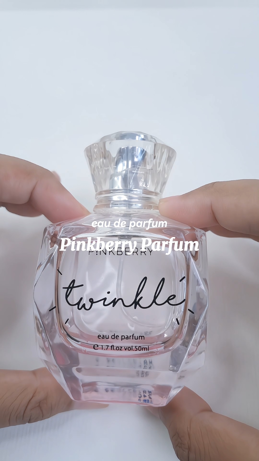 Twinkle - Pinkberry Parfum ✨️ Cara pakai : Semprotkan parfum ke titik-titik panas tubuh (nadi, leher, dan siku tangan) #parfum #edpparfum #pinkberry #pinkberryparfum #parfum #ohmysome #ohsome 