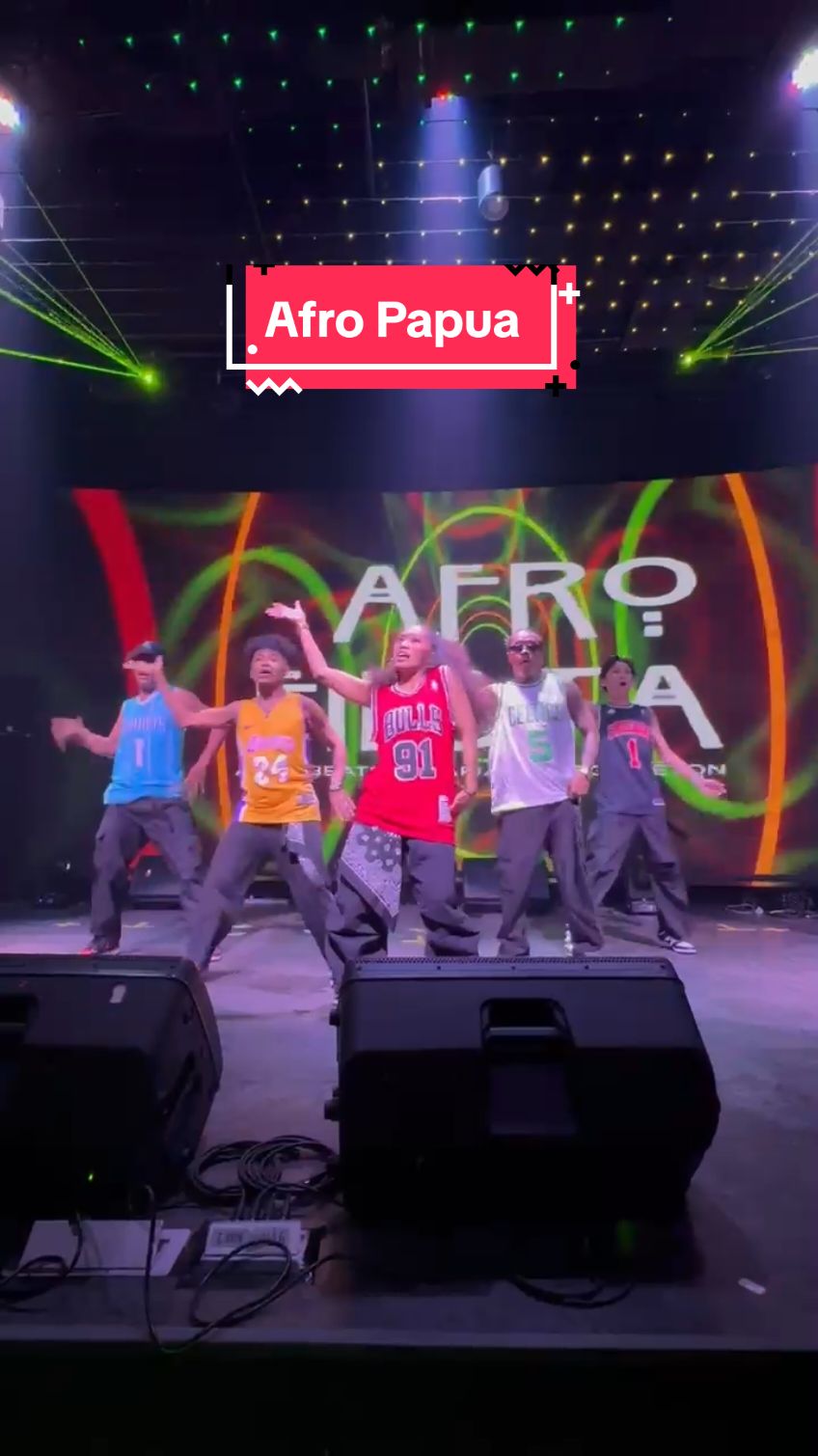 Afro Papua at Afro Fiesta - jang Balikan versi kita.... #afropapua #afro #timurindonesia #lagutimur #jangbalikan 