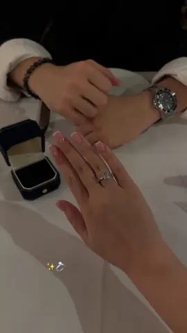 I said YES to the man of my dreams 💍❤️  #fyp #proposal #london #Love #предложение #dreamring #переписка #couplegoals 