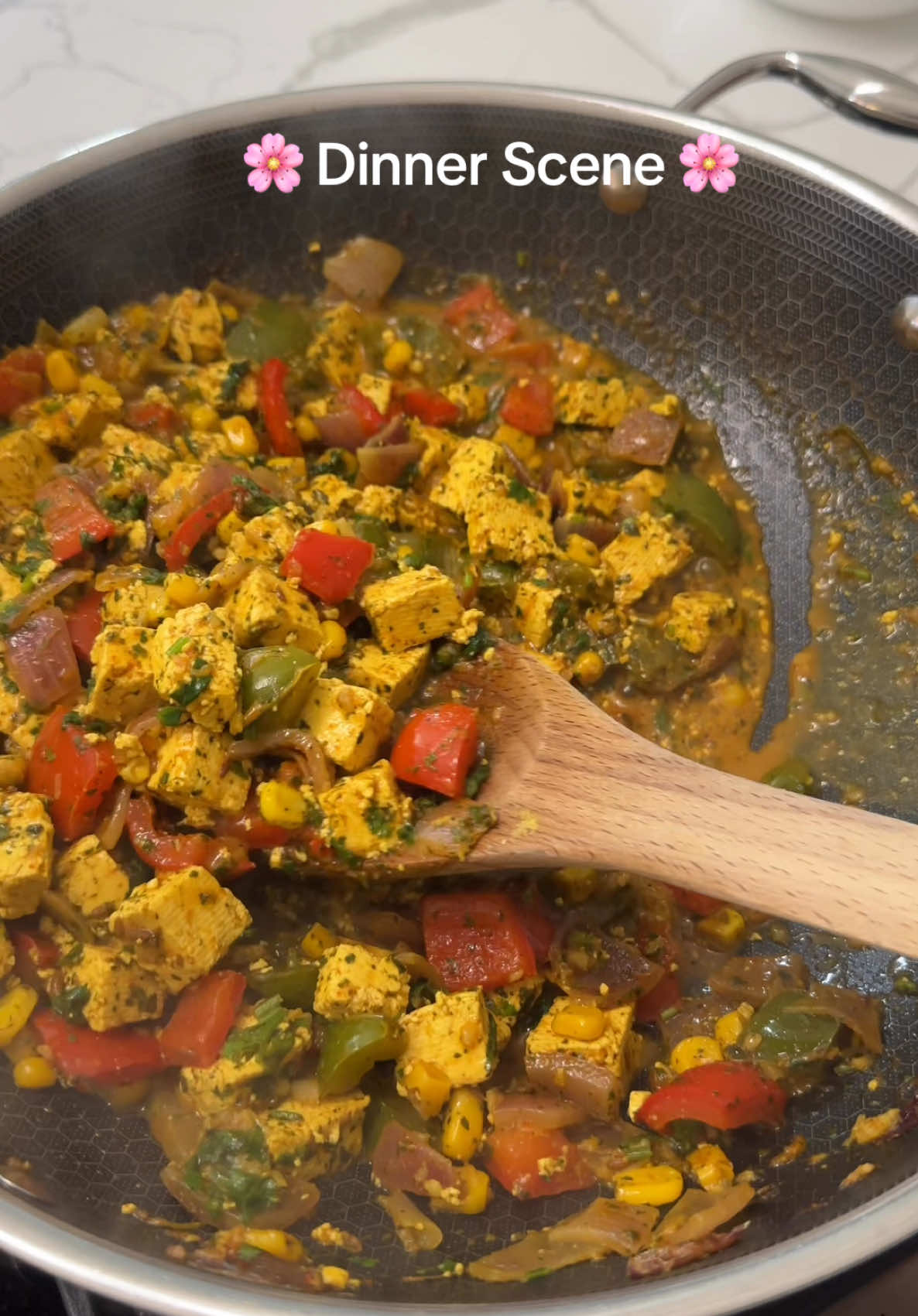 🌸 Simple Paneer curry - easy paneer sabji under 30 minutes. this recipe is inspired by @thechutneylife paneer nu shak recipe. I have been making this on repeat ever since palak shared it.  Ingredients: chopped onion, peppers, paneer ( marinate with salt, kasuri Methi and red chilli powder until other veggies are cooked), corn, ginger garlic paste, oil, cumin seeds, hing, water, salt, turmeric, red chilli powder, cumin coriander powder, garam masala,cilantro and kasuri Methi  Wok is from @HexClad  Paneer curry | easy paneer sabji  #dinnerrecipes #paneer #soulfoodcooking #desitiktok #indiantiktok #indianfood #browntiktok #momoftiktok #momof2 #tiktokviral #nepalitiktok #southasian 