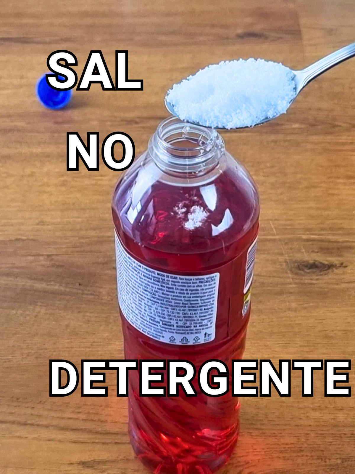 Coloquei Sal no Detergente e Surpreendi a Todos!!#DicasDeLimpeza #CasaBrilhando #TruquesDomésticos