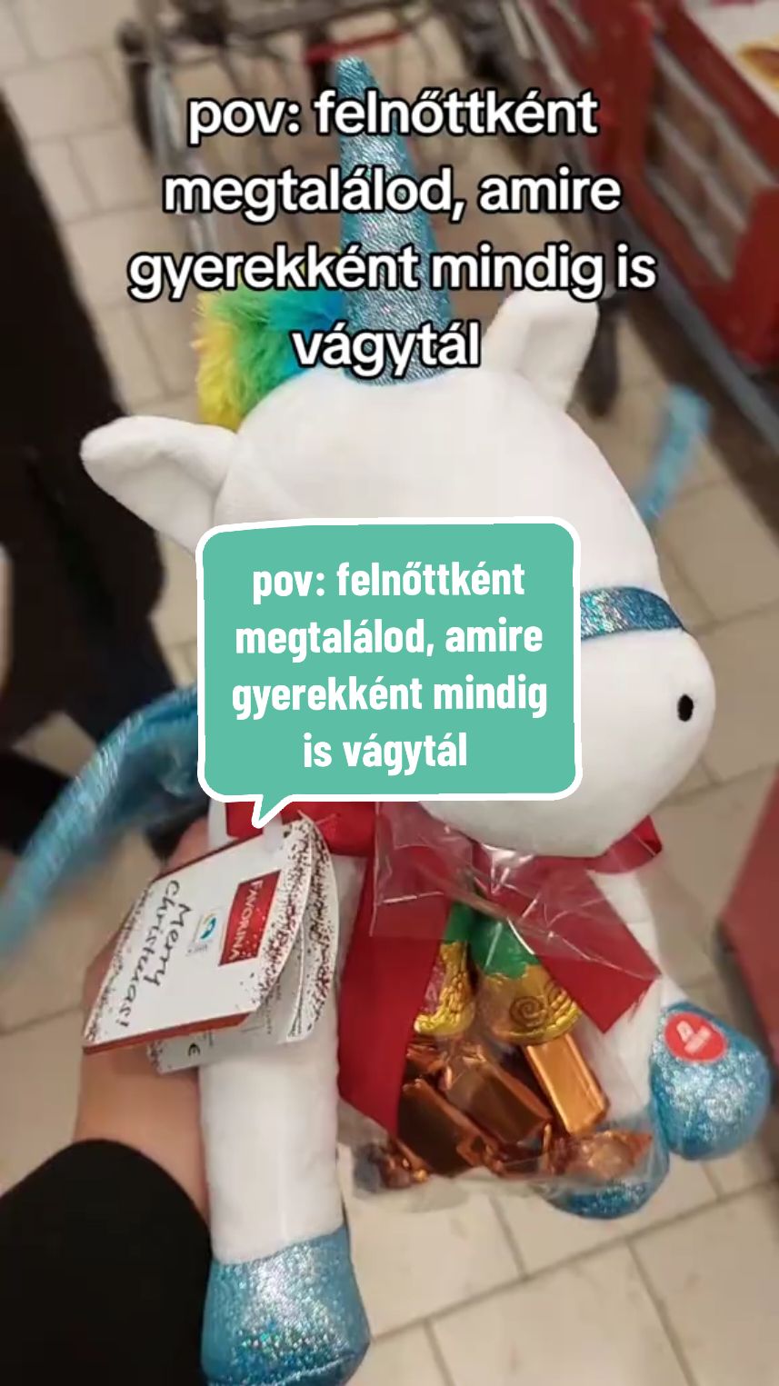 @Lidl Magyarország ❤🦄 . . . (A kedvencem az alkoholos üvegek csörgese a háttérben 😄) #lidl #lidlkarácsony #unikornis #karácsony #nekedbe #foryou #fy 