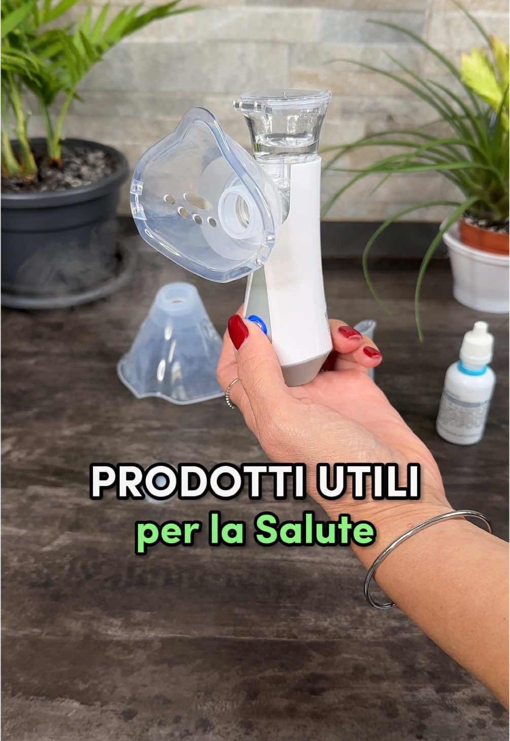 Lo puoi portare ovunque vuoi 🤧 | LINK IN BIO  #amazonitalia #prodottiutili #prodottiamazon #influenza #aerosol #inverno 