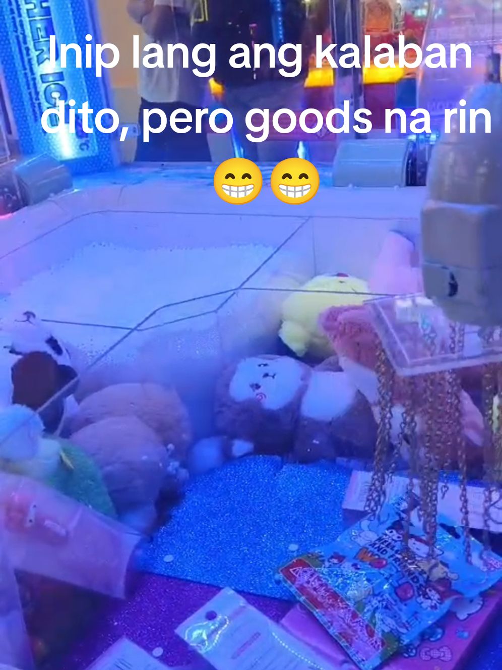 Maiba naman ng konti, mamingwit muna tayo🎣🎣#clawmachine #arcadegames #arcadewins #tomsworldph #fyp 