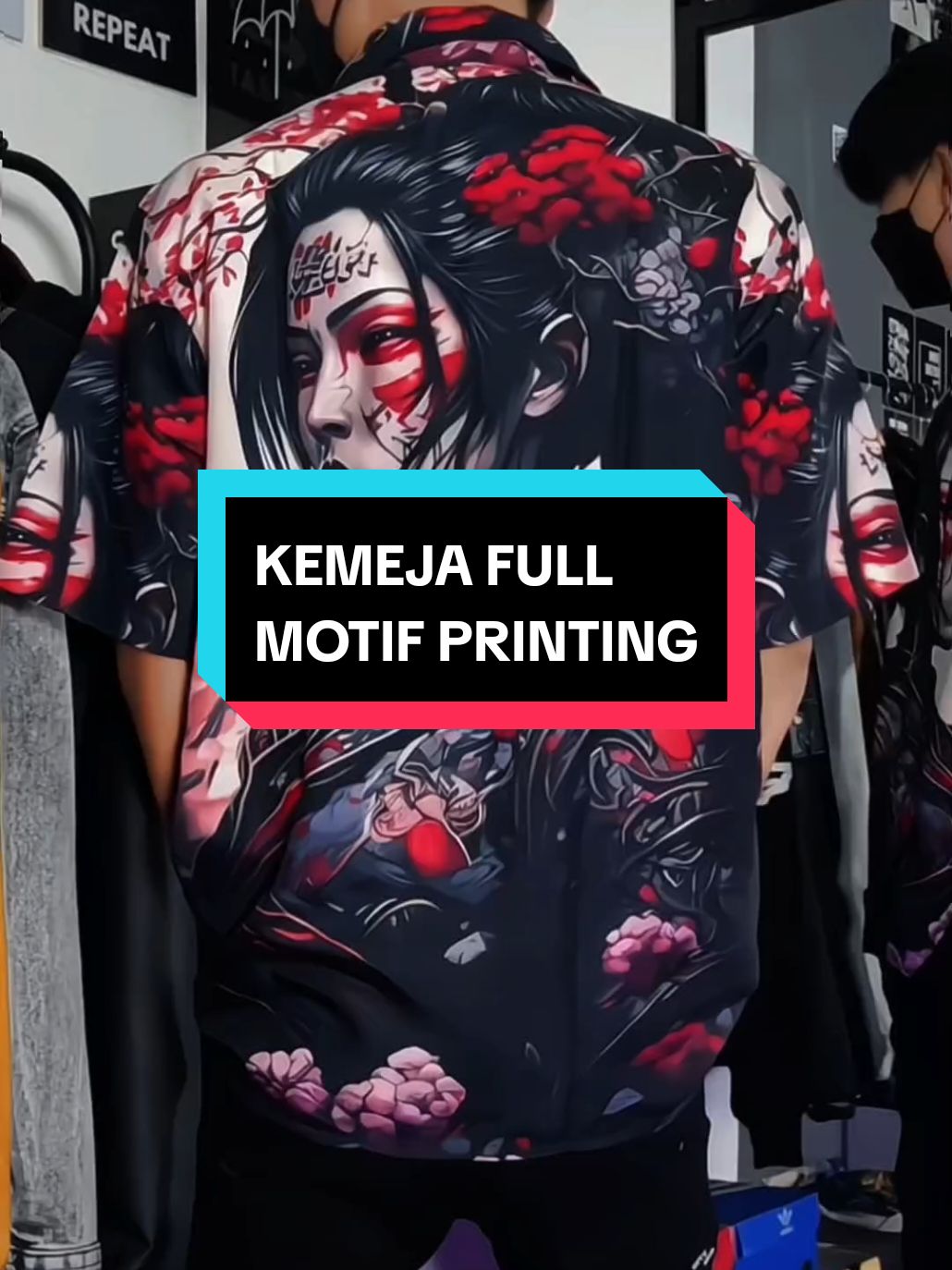 AURAnya dapet nih kemeja 😎 Gila sih ini KEREN parahh !! KEMEJA MOTIF FULL PRINTING. Buruan Gercepin ceckout di keranjang kuning 😎 #kemejakeren #kemejamotif #rekomendasikemeja 