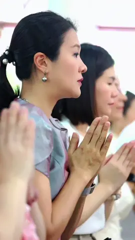 รมช.อิ่ม รมต.น้ำ ร่วมทำบุญ  ทอดกฐิณสามัคคี #CapCut  #พี่อิ่ม #รมชมหาดไทย #ธีรรัตน์สําเร็จวาณิชย์  #พี่น้ำ #จิราพรสินธุไพร  #รมตจิราพร #พี่อิ่มน้องน้ํา  #อิ่มน้ํา 