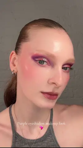Love a pop of color sometimes 💖 I love @Pat McGrath Labs eyeshadows because they blend like a DREAM!✨ #makeup #tutorial #purpleeyeshadow #glam 
