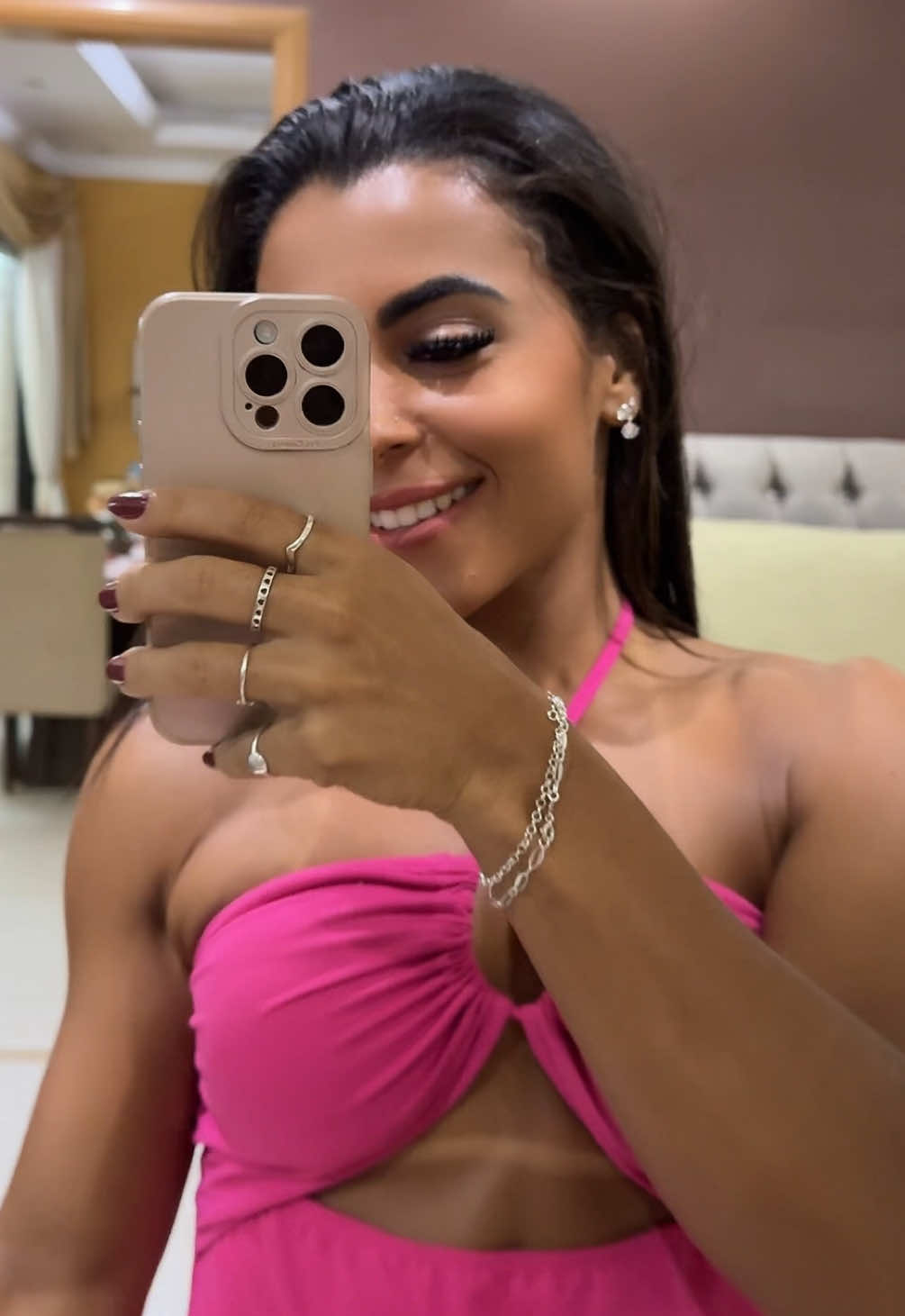 O linda, fizeram você e jogaram a chave fora!!! #musica #trend #morena #linda #fyp #explore #foryoupage❤️❤️ 