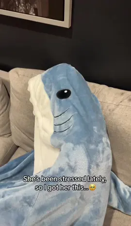 She’s my girl 🥹🤍 #trending #viralfinds #viral #couplegoals #cozyshark #sharkblanket #foryoupage #fy 