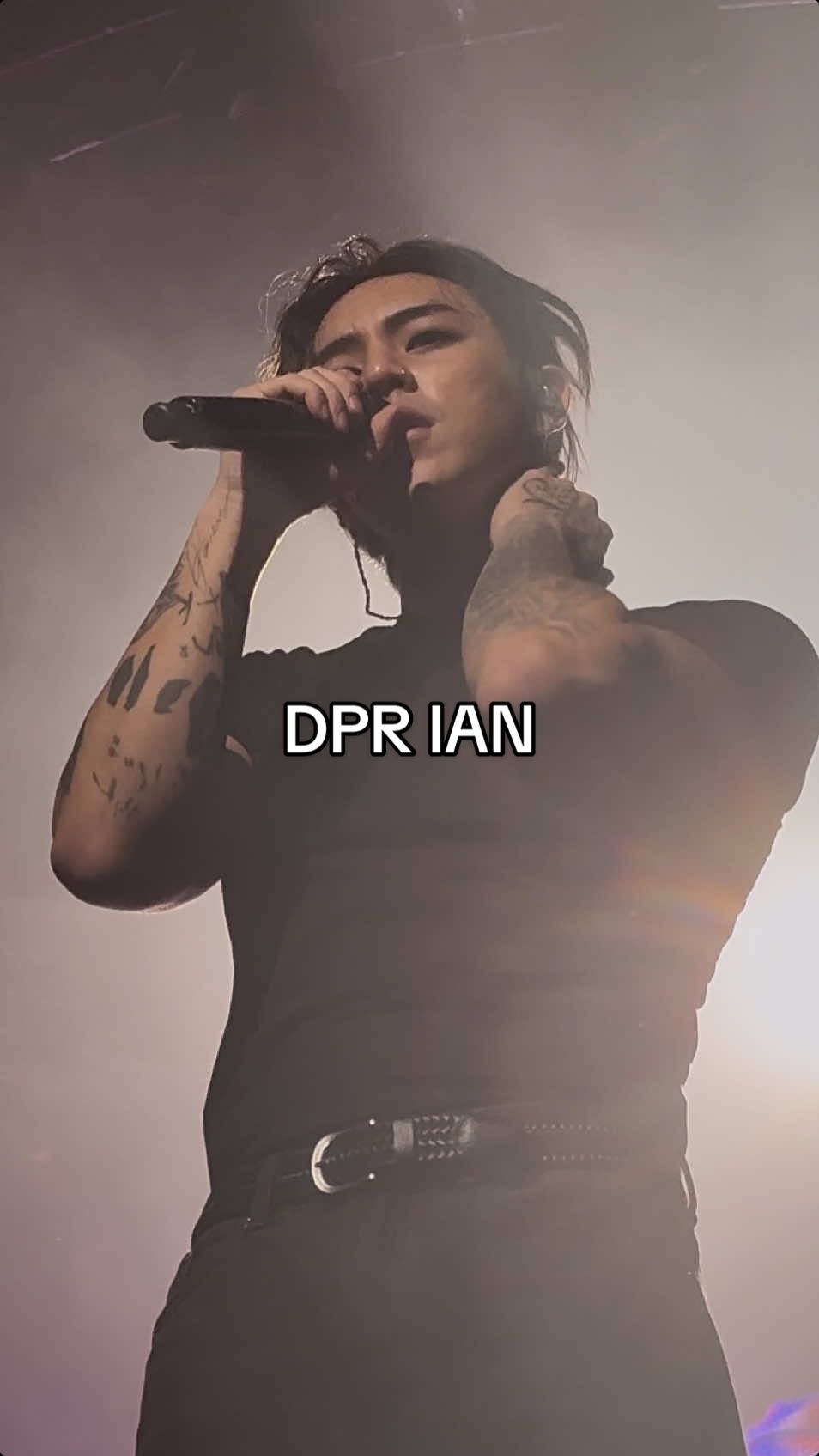 I ADORE YOU IAN #dprian #dpr #유바롬 #dprinwarsaw #dreamperfectregime   #christianyu #thedreamreborntour #dprchristian @DPR IAN @DPR #concerts 