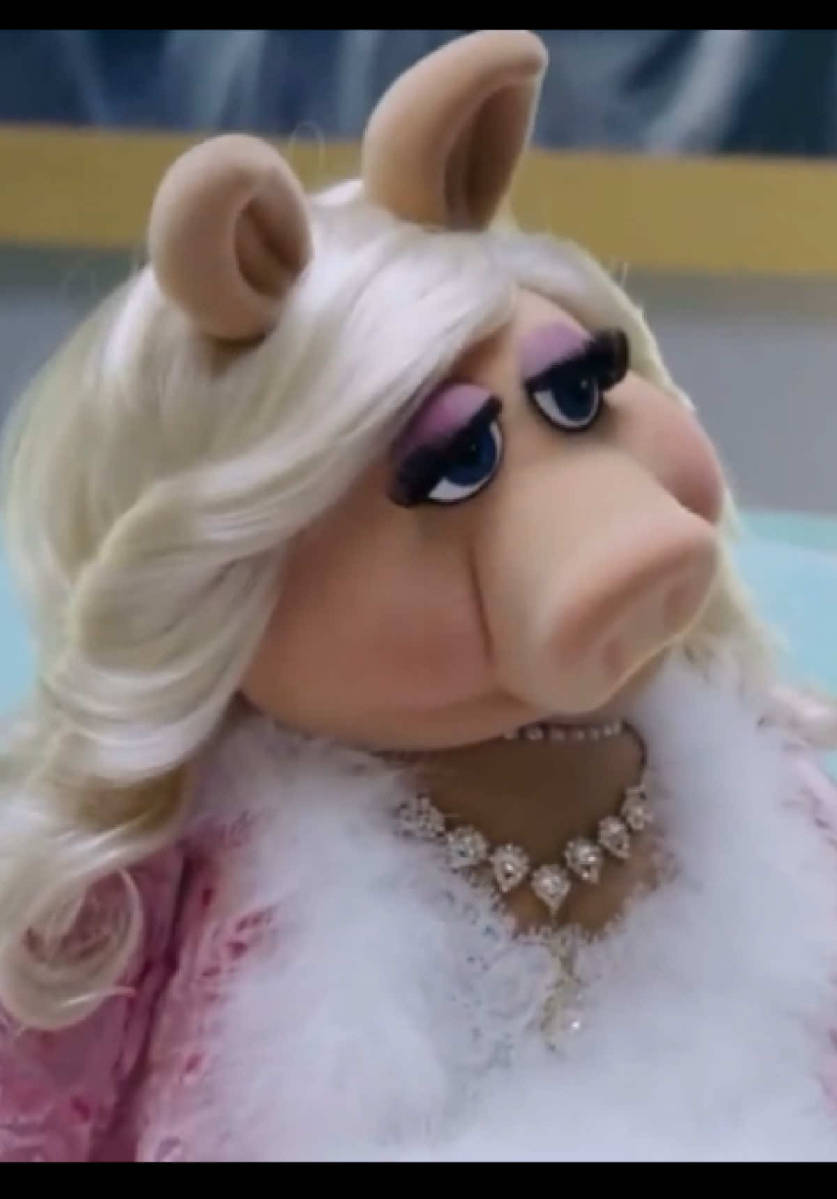 Uh oh.. #themuppets #themuppets2015 #misspiggy #funny #fyp 