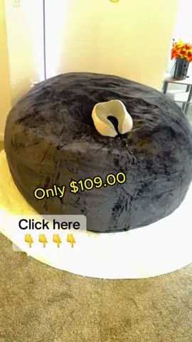 It came with a blanket, rug, and neck pillow. I can't believe it!! #beanbag #beanbagchair #sofa #comfy #chair #bed #tiktokshop #christmasgifts #kidstoys #jumbo