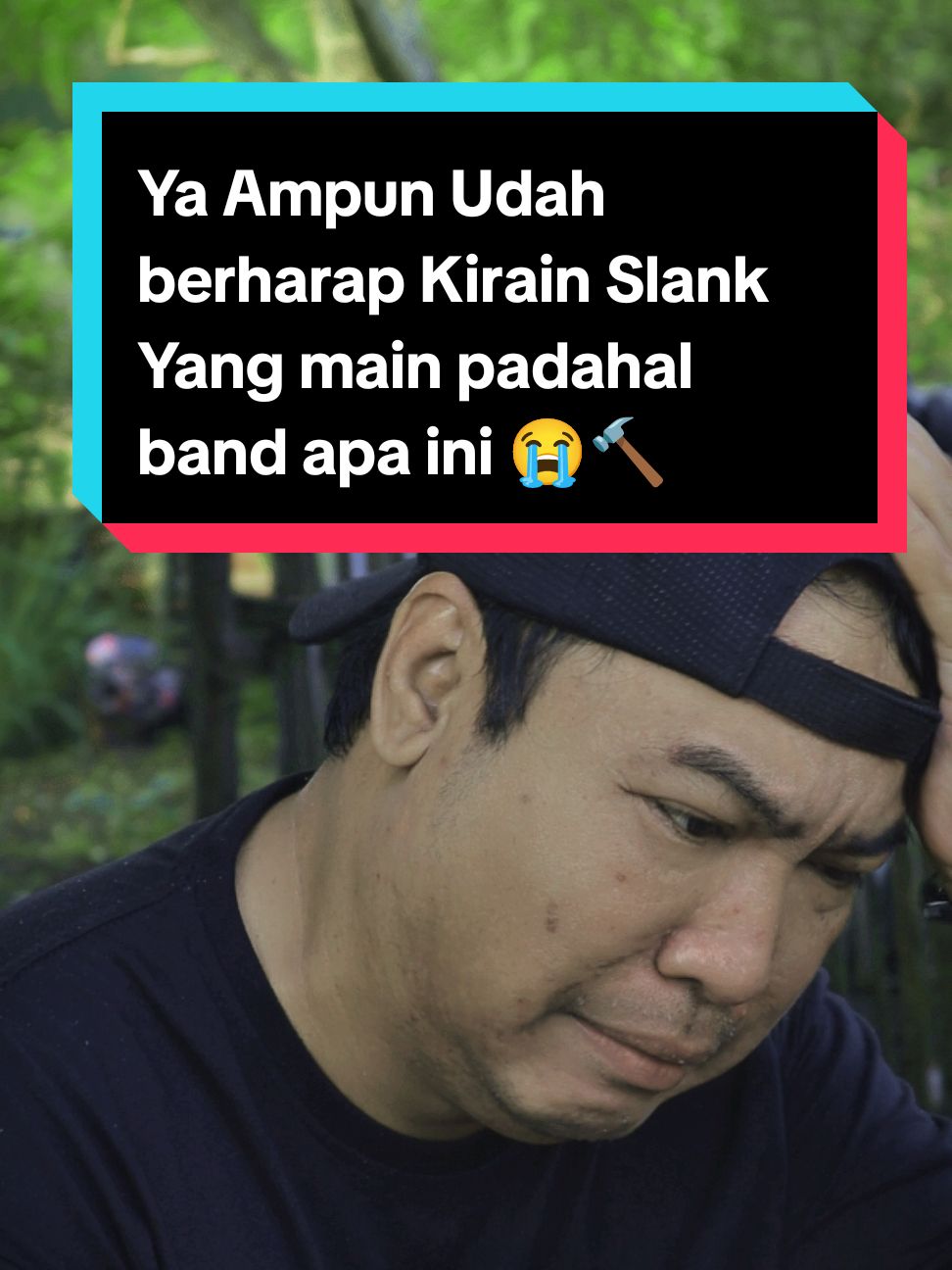 Kirain band Slank yang datang padahal band apa'an ini main aja nadanya bengkok 😭😭😭🔨🔨🔨 #lucu #tetanggamasagitu #videokomedi #komedi #ngakak #slank #virus 