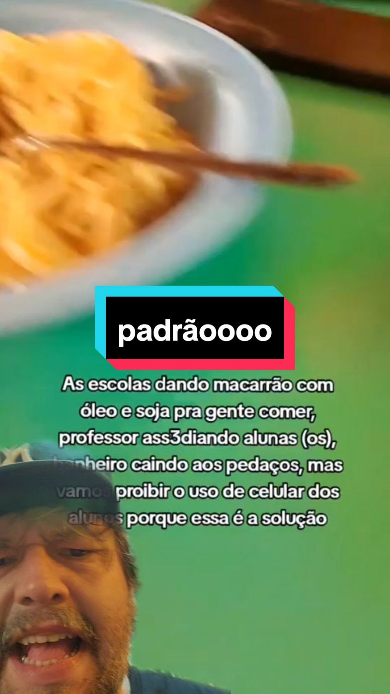 escola sendo escola, sempre culpando a molecada e transferindo sua responsabilidade educativa kakakaakaka