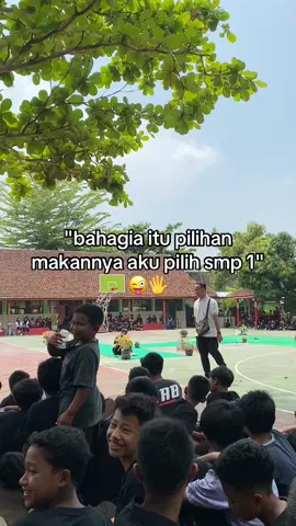 #delapanbe #smpn1kaliwungu #kelas8era #smpstory🌻 #ramein #4u #fyp 