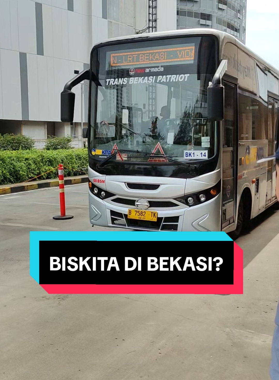 Replying to @0203x8348 Biskita di Planet Bekasi? | Review Biskita Trans Bekasi Patriot #reviewbus #biskita #transbekasi #transbekasipatriot #transpatriotbekasi #foryou #xyzbca #CapCut