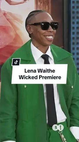 #LenaWaithe has arrived to the #WickedMovie carpet.