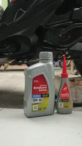 paket oli enduro racing 0.8 nya ready ya, di jamin original#olienduro#enduroracing #olioriginal #viraltiktok #fypシ゚vira 