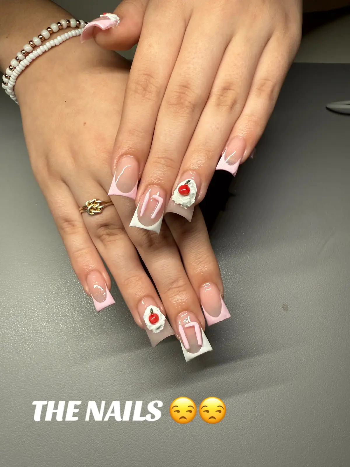 to fireee 🤌🏼🔥🔥🔥#begginernailtech #jokes #foryoupage #birthdayset #nailpictures #ducknails #cakenails #shortnails #nailtechtiktok #teamwork 