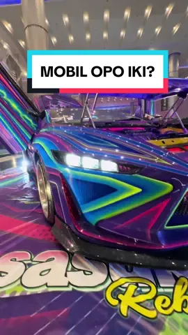 BLACK EXPERIENCE emang tempat e mobil2 sangar parkir !! . Kamu paling suka mobil apa disini rek ?? Hari ini hari terakhir lho !! Jangan sampe ketinggalan yo rek !