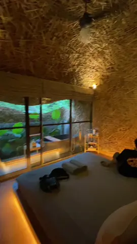 Hotel baru dibandung , cocok banget yang suka denger suara alam 🍃 📍Muni forest , Clove hotel bandung  #fyppppppppppppppppppppppp #travel #honeymoon 
