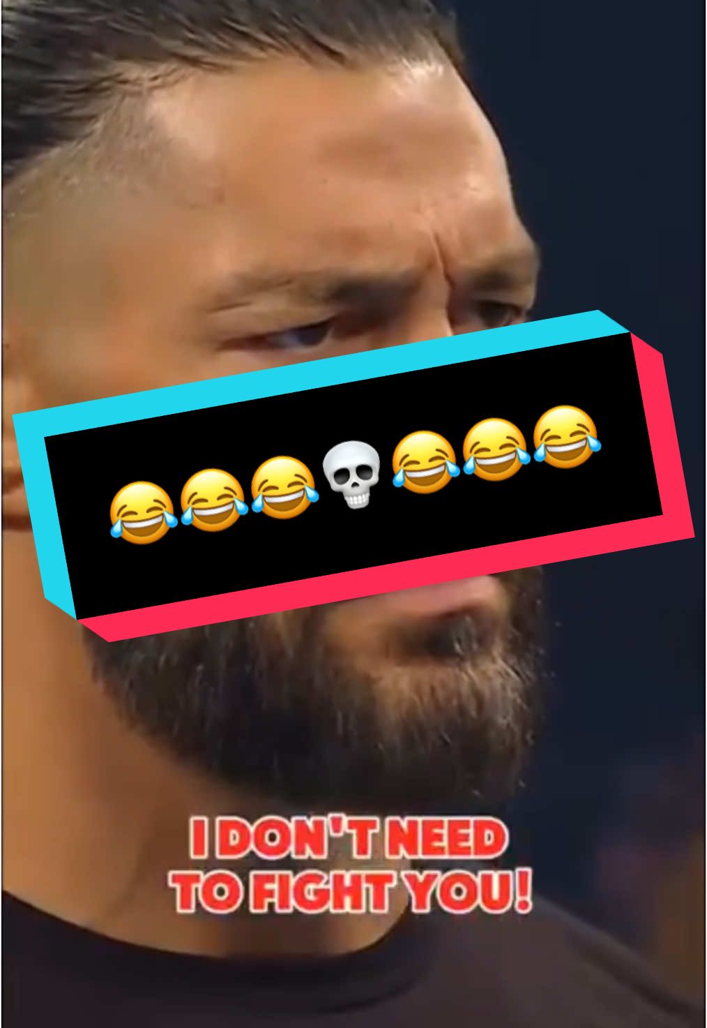 I cant with solo bro 💀💀 ngl i laughed at how he laughed #fyp #foryou #wwefam #wrestletok #prowrestling #wweuniverse #bloodline #solosikoa #jacobfatu #romanreigns 