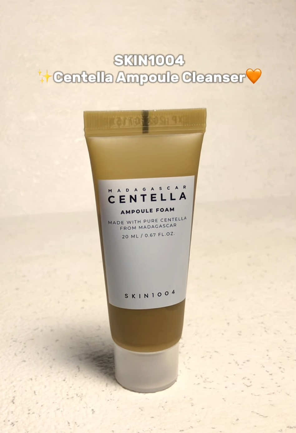 Kemaren Lagi cari cleanser yg cocok utk dry skin, pas coba ini enak banget di kulit aku, gentle dan hydrating bgt💯🧡 #facialcleanser #skin1004foam #skin1004 #dryskincleanser #skin1004centellafoam 