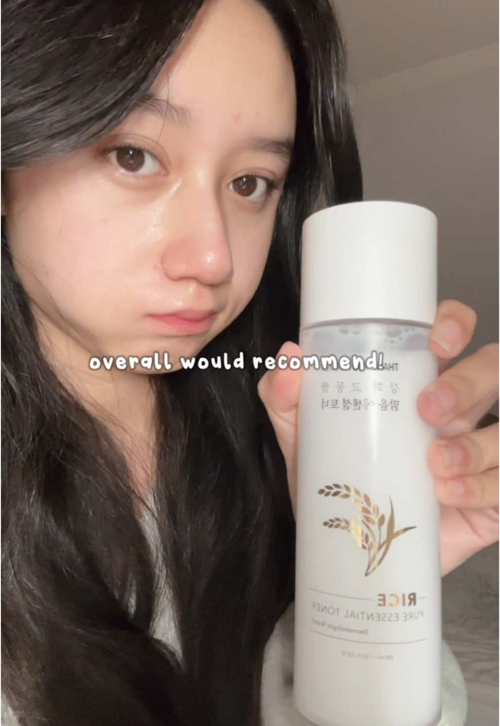 thank you farmer rice toner review! definitely my favorite snd most hydrating toner! Its a two in one toner an essence so it lets you skip a step in your routine too! @THANKYOU FARMER.US   #THANKYOUFARMER #RicePureEssentialToner #RicePureChallenge #kbeauty #koreanskincare 